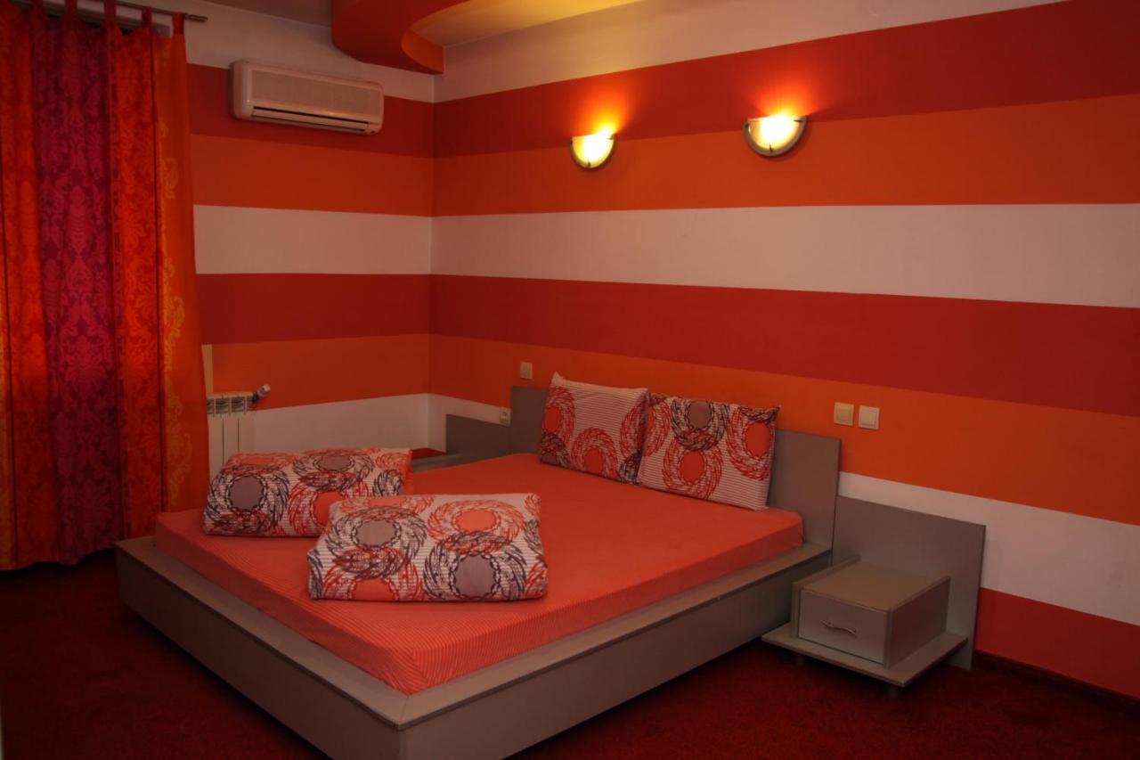 Hotel Color Asenovgrad Eksteriør billede