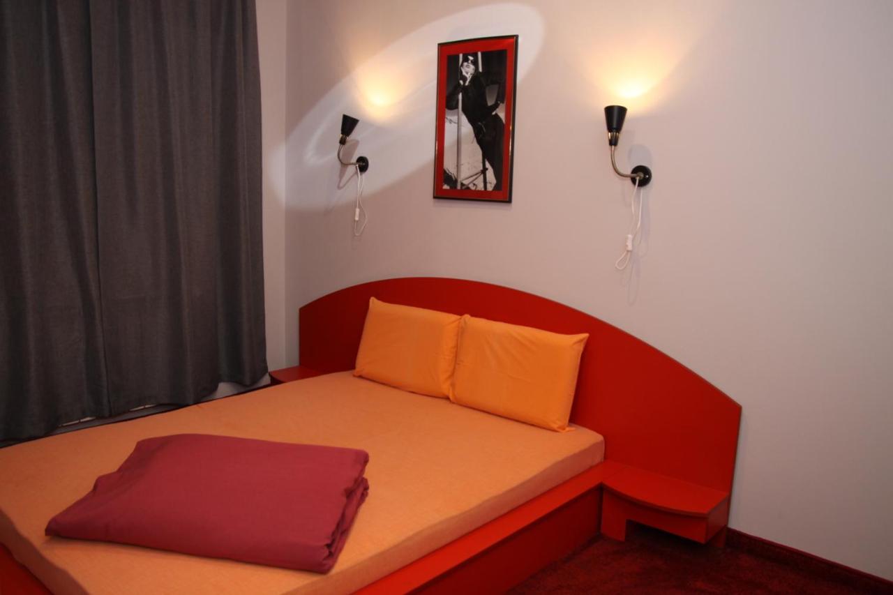 Hotel Color Asenovgrad Eksteriør billede