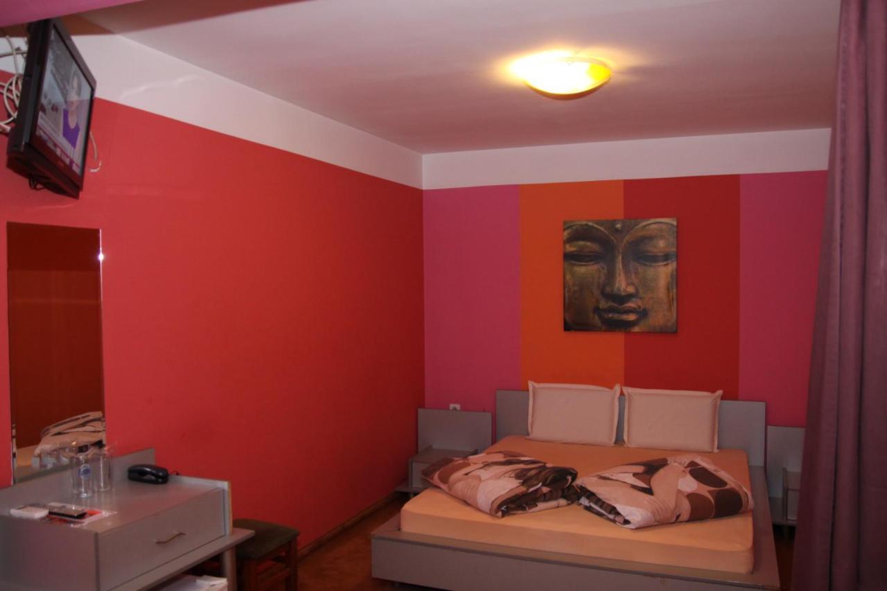 Hotel Color Asenovgrad Eksteriør billede